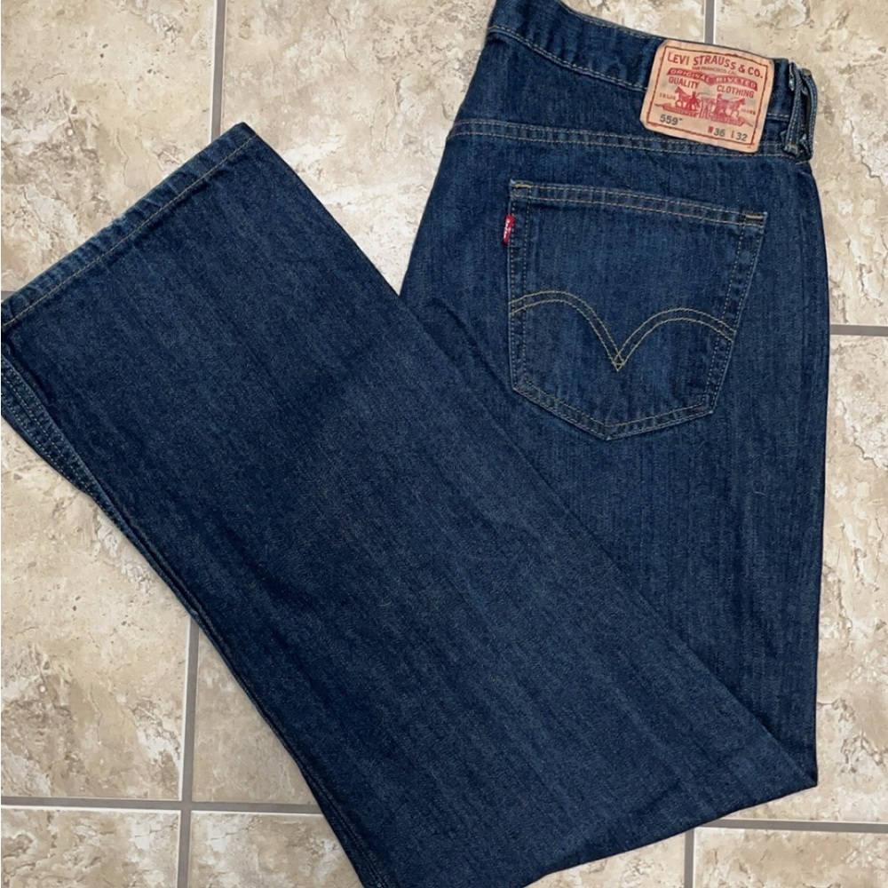 Levis 559 Relaxed Straight blue denim Jeans red tag mens sz 36 x 32 Levi Strauss